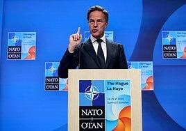 La OTAN corrige a Sánchez y dice que España deberá elevar el gasto militar