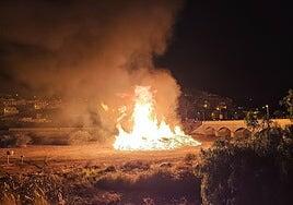 La UD Telde alumbra al municipio por la noche de San Juan