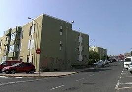 El Instituto de la Vivienda intervendrá en las azoteas de 48 casas de Cuesta Caballero