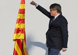 Puigdemont emprende ahora la batalla legal para intentar regresar en Navidad a Cataluña