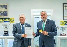 Juan Ruiz: «El objetivo del convenio será convertirnos en un referente para los jóvenes»