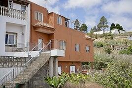 Crimen de Firgas: Yamiley dijo a la hermana de su abuelo tras matarlo que estaba «arriba apuñalado»