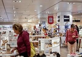 Los descuentos no animan estas rebajas los bolsillos castigados de los canarios