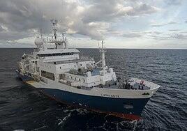 Geolocalizan más de 1.800 bidones radioactivos frente a la costa de Galicia