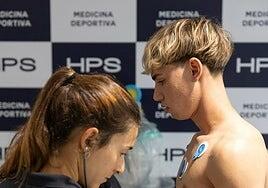 Semana frenética en la UD Las Palmas: llega el míster, más fichajes y a entrenar