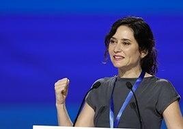 Ayuso sitúa a «todo el PP detrás» de Feijóo para «derribar el Muro de Berlín» del sanchismo