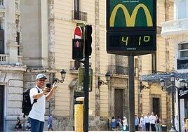 Muere un hombre de 53 años por un golpe de calor mientras caminaba en Alicante
