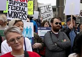 EE UU despide a 1.300 empleados de Exteriores con un correo electrónico