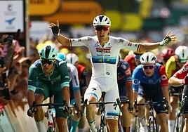 Merlier evita que Milan repita victoria al sprint en el Tour