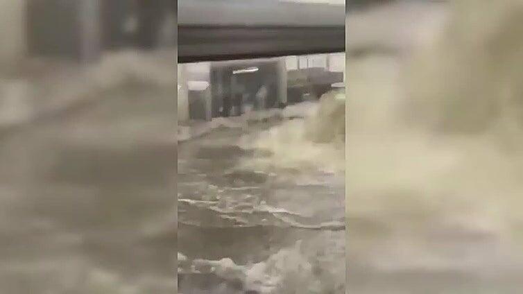 Una fuerte tormenta inunda el metro de Nueva York