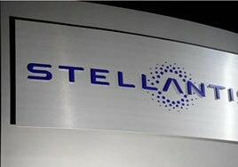 Stellantis pierde 2.300 millones en plena crisis de la automoción