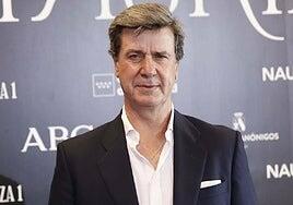 Cayetano Martínez de Irujo piropea a su futura esposa: «Bárbara es una mujer absolutamente excepcional»