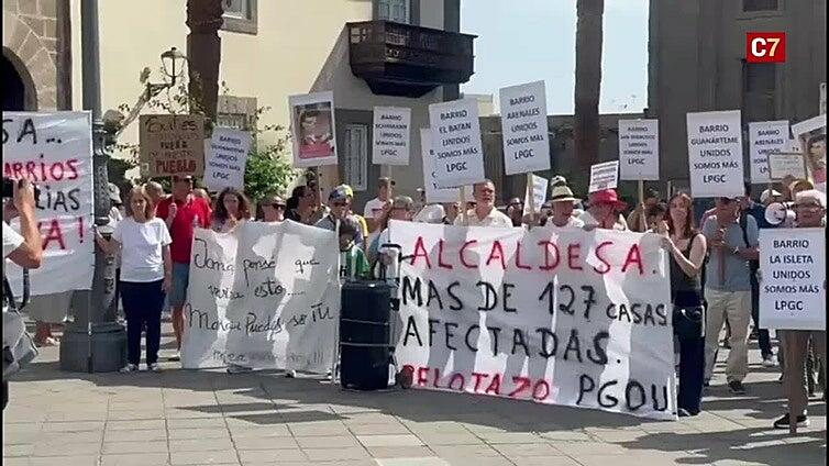 Las Torres continúa con la lucha por sus casas en Santa Ana