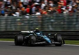 Sábado de pesadilla para Alonso: mal en la sprint y peor en la clasificación