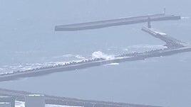 Las olas del tsunami «viajan como un avión a reacción»