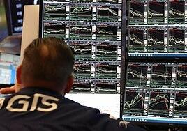 El Ibex rebota y recupera los 14.300 puntos con el impulso de los bancos
