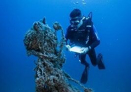 «En el mar quedan cada año 800.000 toneladas de redes»