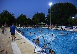 Muere un niño de tres años tras caer a una piscina en Córdoba