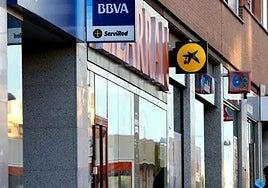 El nuevo escenario de menores tipos de interés cambia el negocio bancario