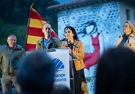 El aumento de la extrema derecha castiga a Puigdemont por partida doble