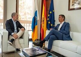 Las críticas de Canarias a la gestión migratoria fuerzan a Sánchez a reunirse con Clavijo