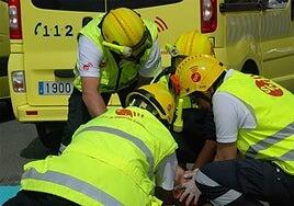 Crítico tras sufrir una parada cardiorrespiratoria en una playa de Adeje