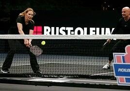 ¿Qué es el pickleball y por qué está de moda?