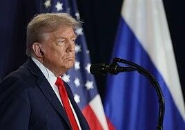 Trump insta a Zelenski a renunciar a Crimea y a entrar en la OTAN horas antes de verse en Washington