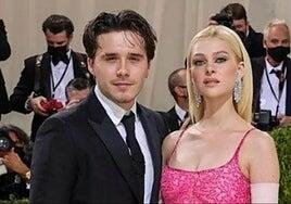 El discurso de boda de Brooklyn Beckham fue una «puñalada» al corazón de David y Victoria