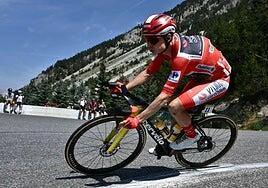 Vingegaard cede el liderato de La Vuelta para adelantar su llegada a España