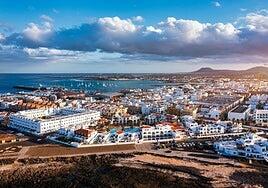 La Oliva facilitará la construcción de 125 viviendas en Corralejo