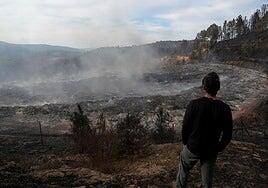 El fuego eterno del vertedero que nadie apaga