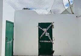 El PSOE critica el cierre de la cancha de El Hoyo en Teguise