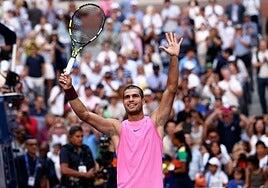 Alcaraz derrota a Rinderknech, el verdugo de los españoles