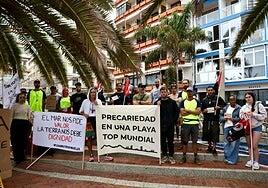 Los socorristas de Las Palmas de Gran Canaria inician su huelga: mileuristas que rescatan a 300 personas al año