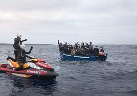 Rescatan los cadáveres de 7 inmigrantes que iban a bordo de pateras en aguas de Almería