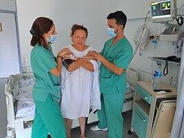 Un fisioterapeuta canario lidera la primera guía para tratar a pacientes con ictus