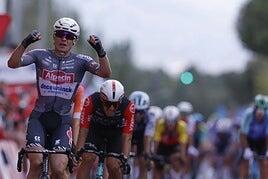 Vingegaard, a la Bola del Mundo con 44 segundos de ventaja sobre Almeida