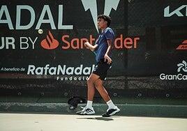 Las raquetas canarias toman el mando en el inicio del Rafa Nadal Tour