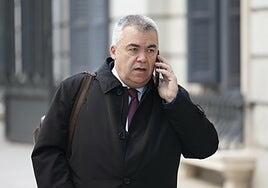 La defensa de Cerdán sostiene que un guardia civil investigado intervino los audios de Koldo