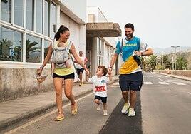 Los corredores desafían al calor en la LPA City Race 2025 de la ULPGC