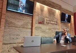 Piden la dimisión de un concejal de IU-Podemos por organizar su despedida de soltero en un auditorio municipal