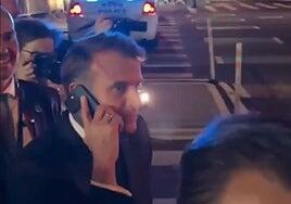 Macron llama a Trump tras ser acorralado por la caravana presidencial
