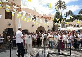 CC inicia el curso político con un baño de masas en el Pueblo Canario