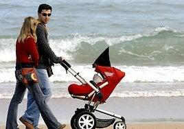 Casi la mitad de los pluses a la pensión por hijo van ahora a manos de hombres en vez de a las mujeres