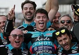 Holgado se acostumbra a ganar en Moto2 y González minimiza daños