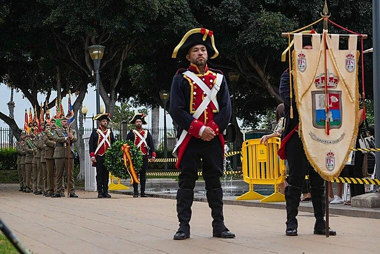 Programa completo de las Fiestas de La Naval 2025: chapuzón, conciertos y actos en La Isleta