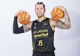 Guerra: «Es lo de siempre, se apuesta muy poco por los jugadores canarios»