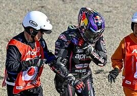 Jorge Martín pasa de nuevo por el quirófano sin fecha de regreso