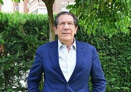 Enrique Arnaldo: «En la península aconsejo que se fijen en el modo canario de hacer política»